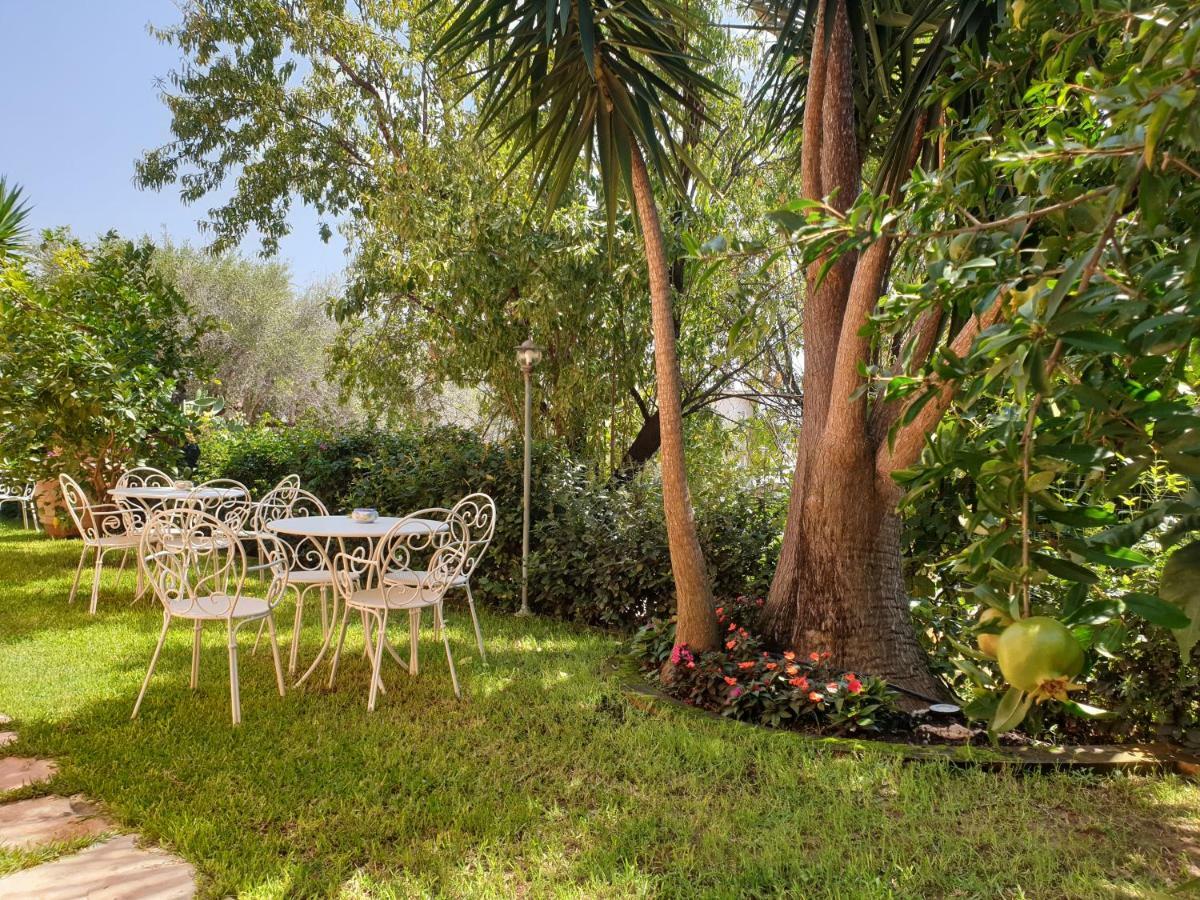 La Casa Di Paolo Casa Di Charme Hotel Marina di Camerota Luaran gambar